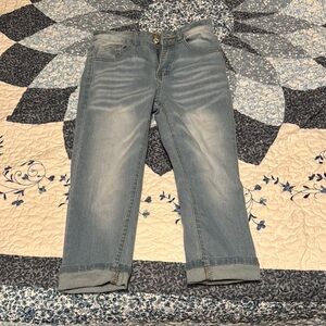 Classic Blue Women's Capri Jeans